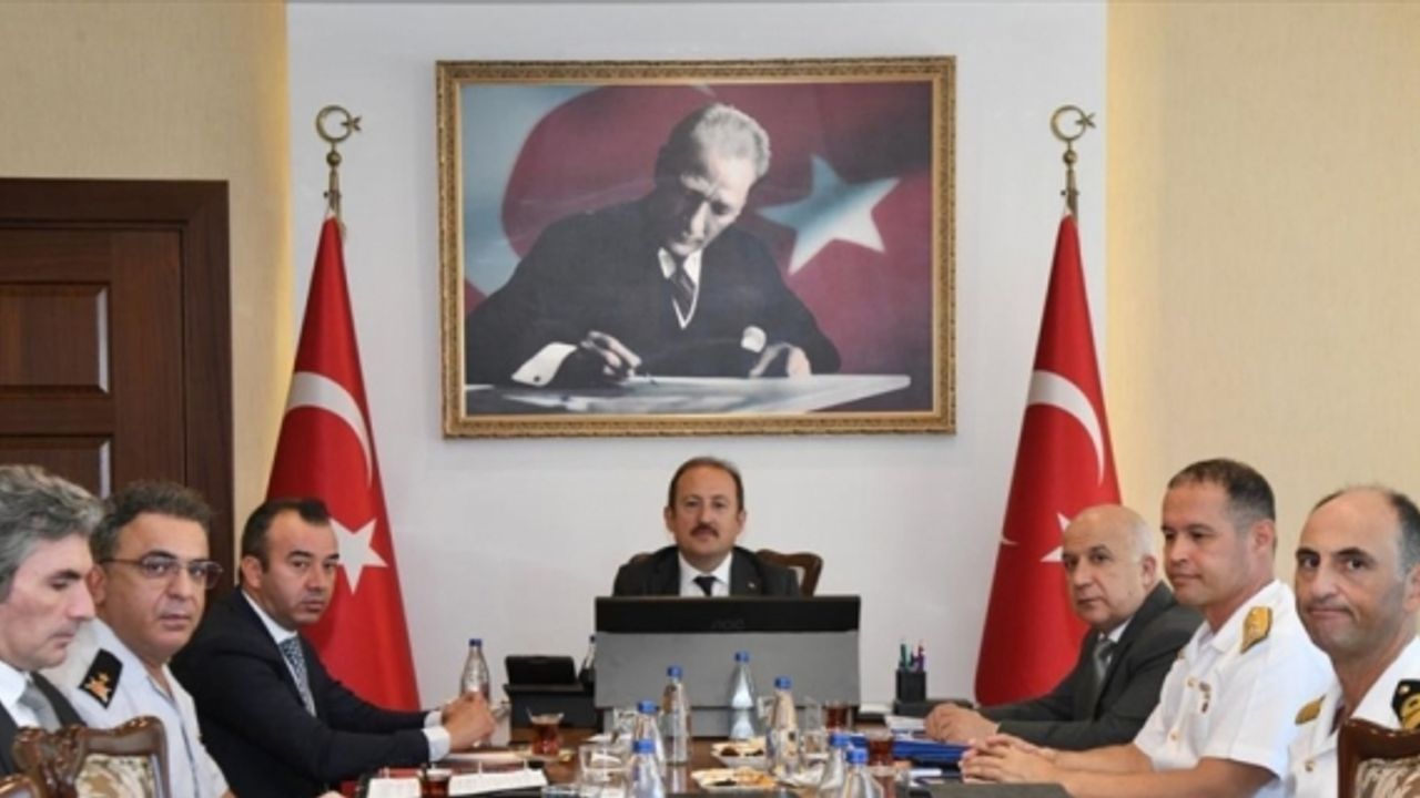 Mersin'de güvenlik ve asayiş koordinasyon toplantısı yapıldı