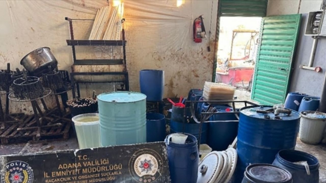 Adana'da 17 bin 800 litre kaçak akaryakıt ele geçirildi