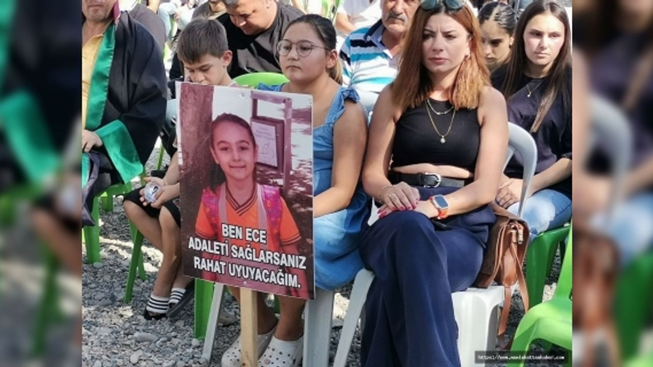 AFETZEDELER EBRAR SİSTESİNİN DEPREM MÜZESİ OLMASINI İSTEMİYOR