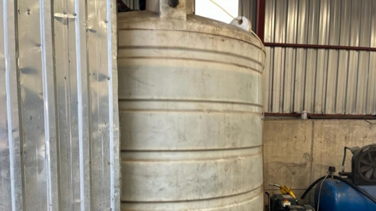 Mersin'de 21 bin litre kaçak akaryakıt ele geçirildi