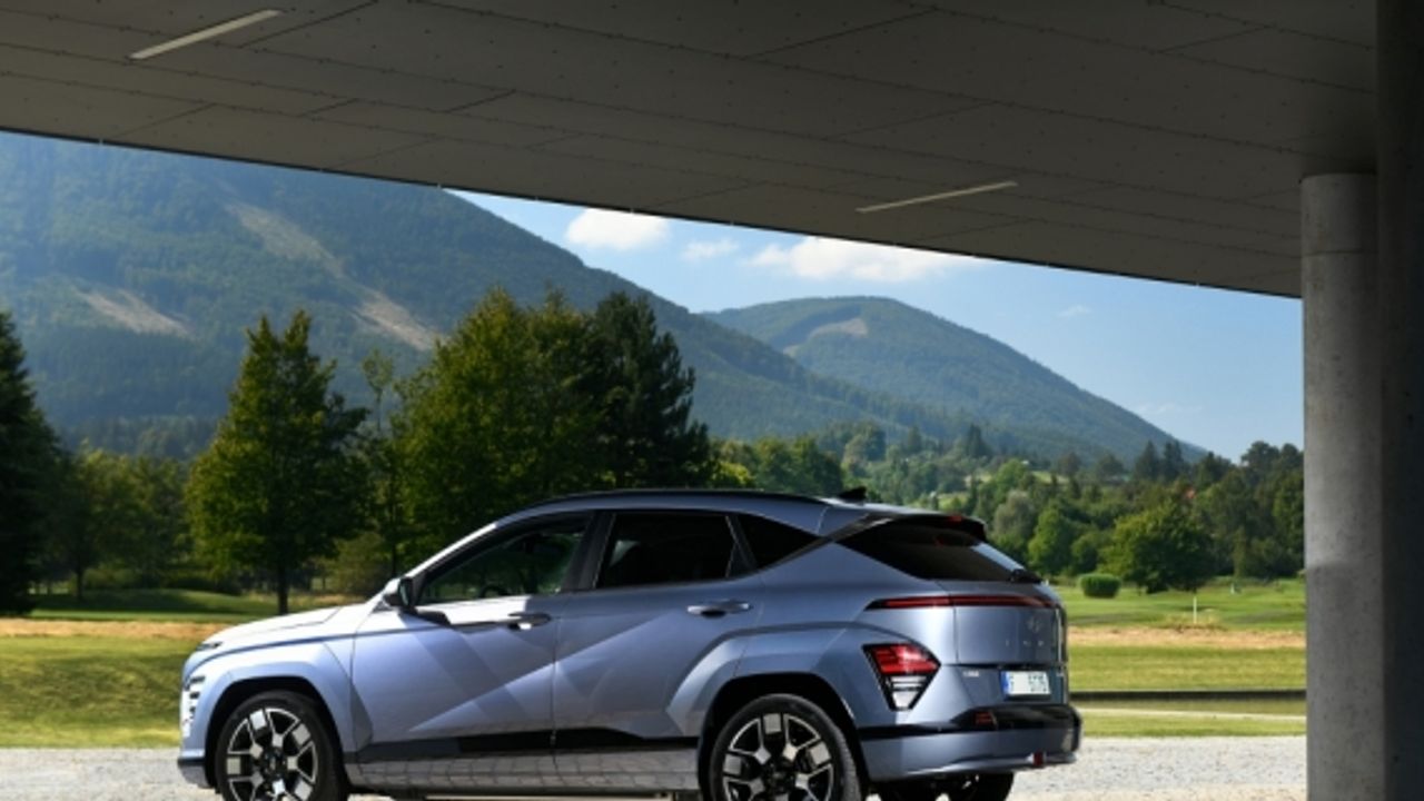 Yeni Kona Elektrik kasımda, Santa Fe gelecek yıl Türkiye'ye geliyor