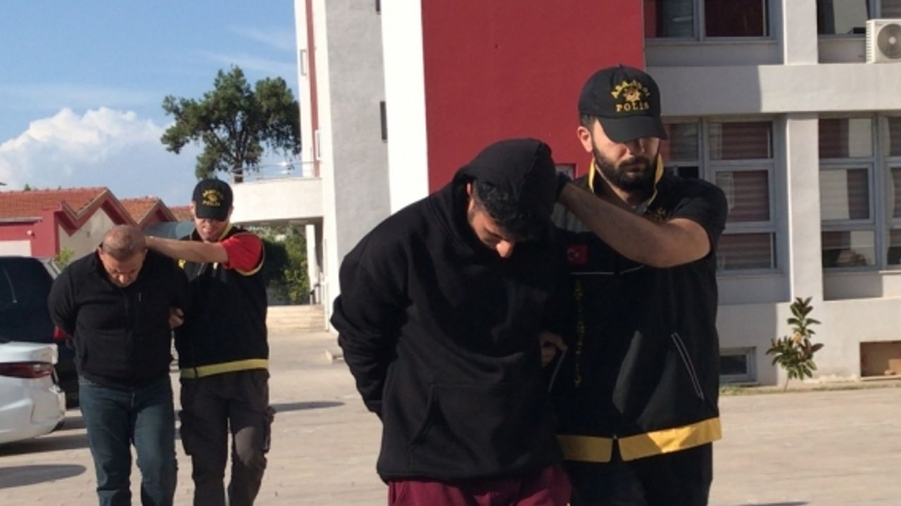 Adana'da pompalı tüfekle kuzenini öldüren zanlı tutuklandı