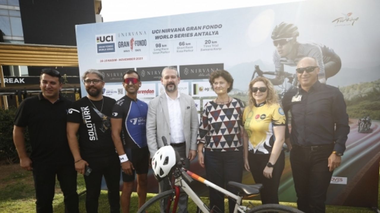 Antalya'da düzenlenecek "Nirvana Gran Fondo Dünya Serisi"nin tanıtımı yapıldı