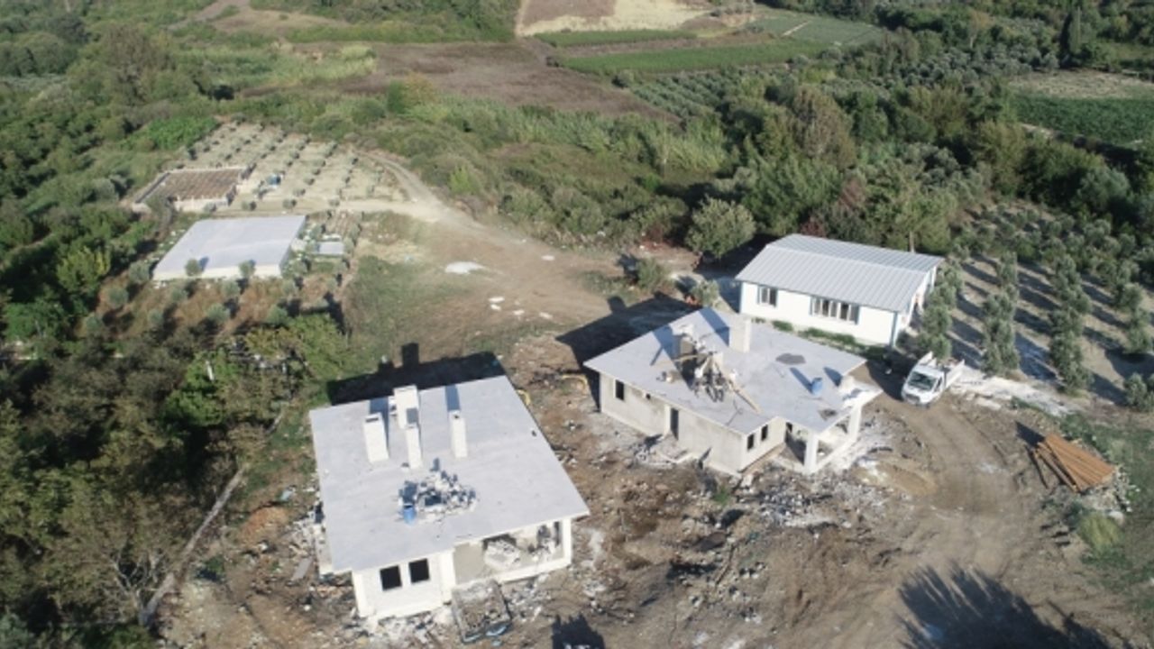 Hatay Defne'de afet evlerinin yapıldığı bölgede hayvancılık faaliyetleri de desteklenecek