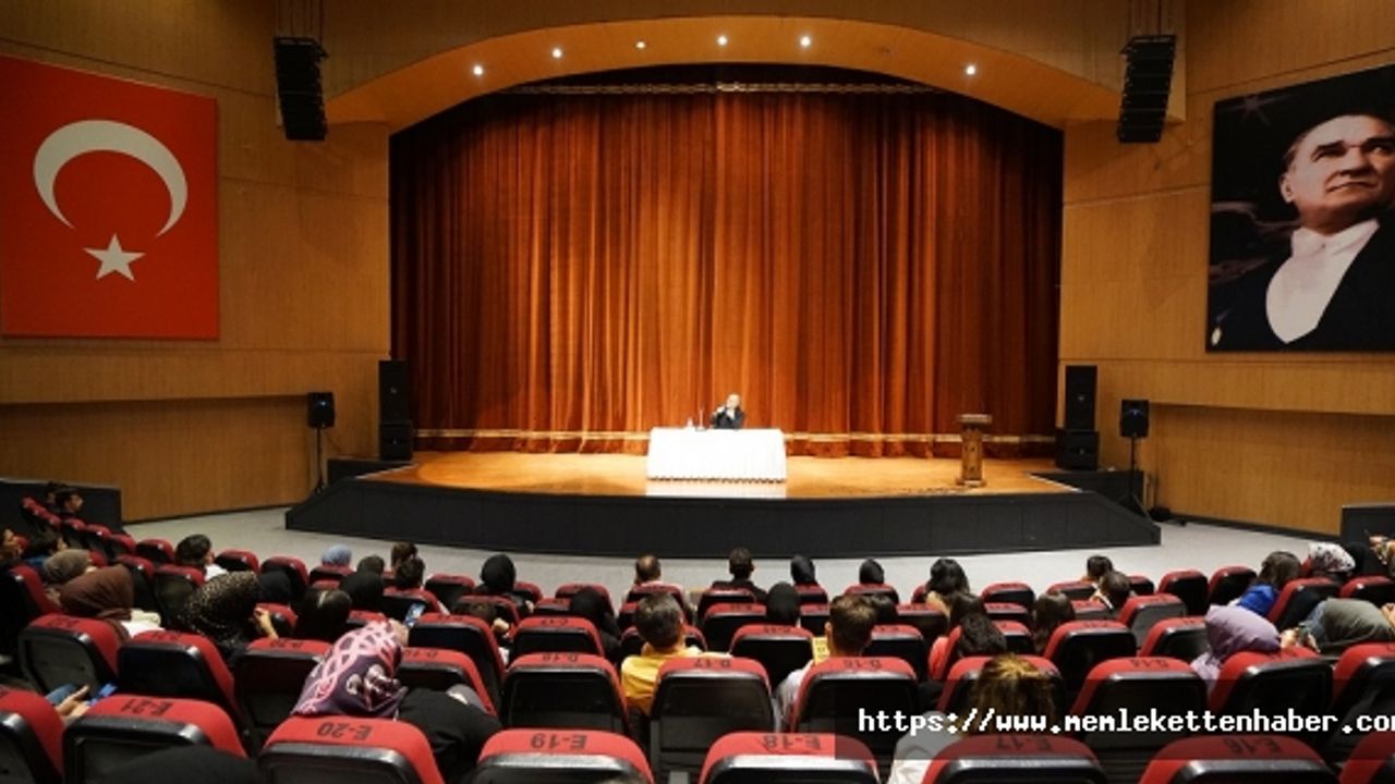 Tarık Tufan, “Kahramanmaraş, Türk Edebiyatı’na Önemli Katkılar Sağladı”