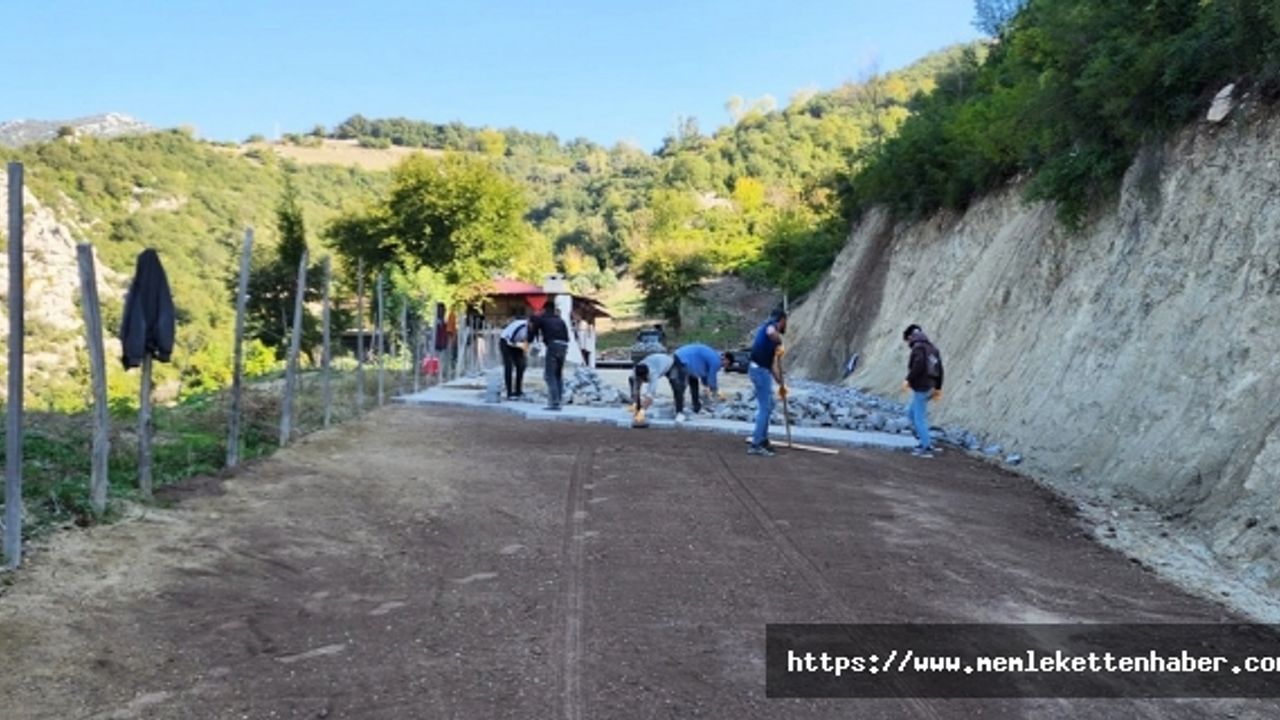 Andırın Kırsalında Ulaşım Yatırımları Sürüyor!