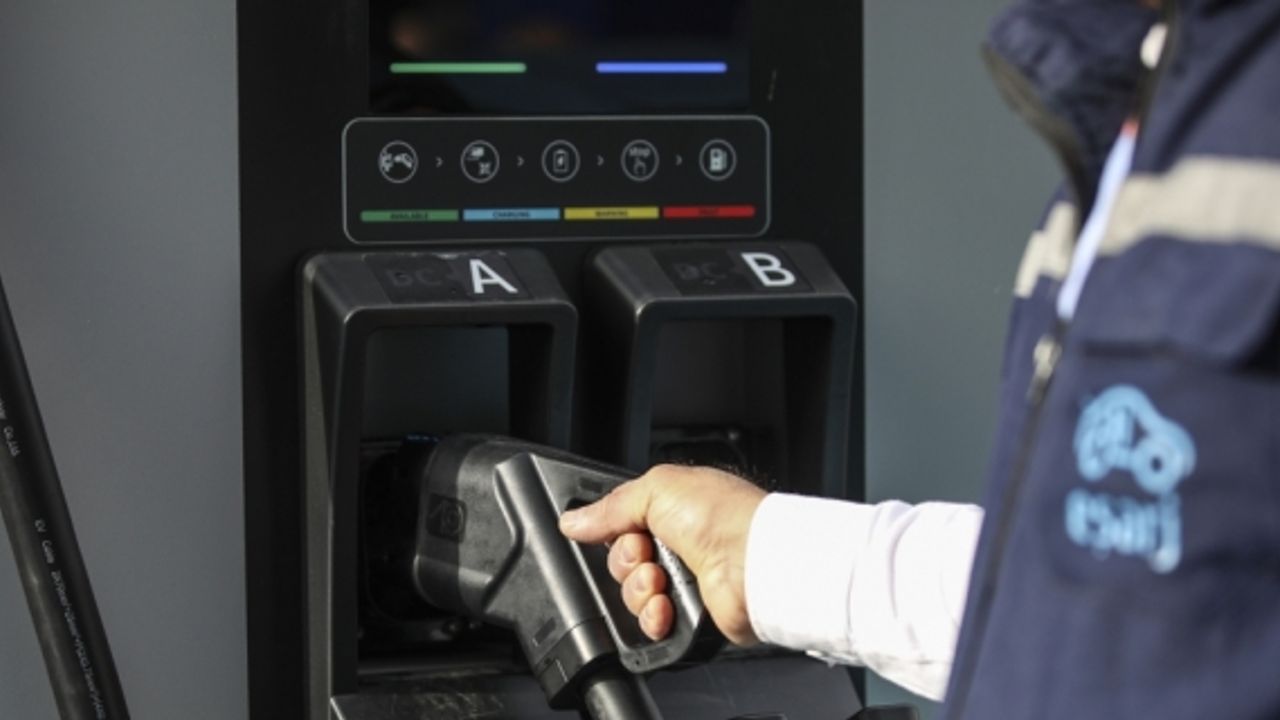 Ankara'nın en büyük elektrikli araç şarj istasyonu hizmete girdi