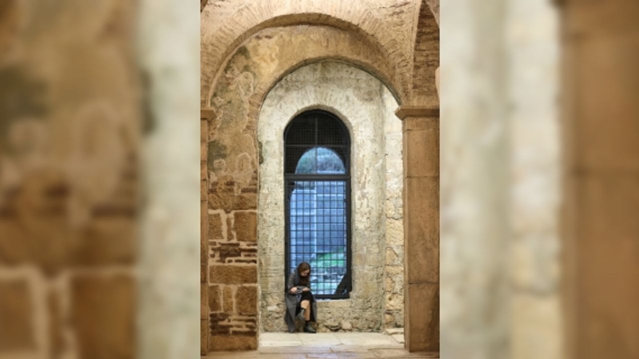 Fener Rum Patriği Bartholomeos Antalya'da "Noel Baba" ayinini yönetti