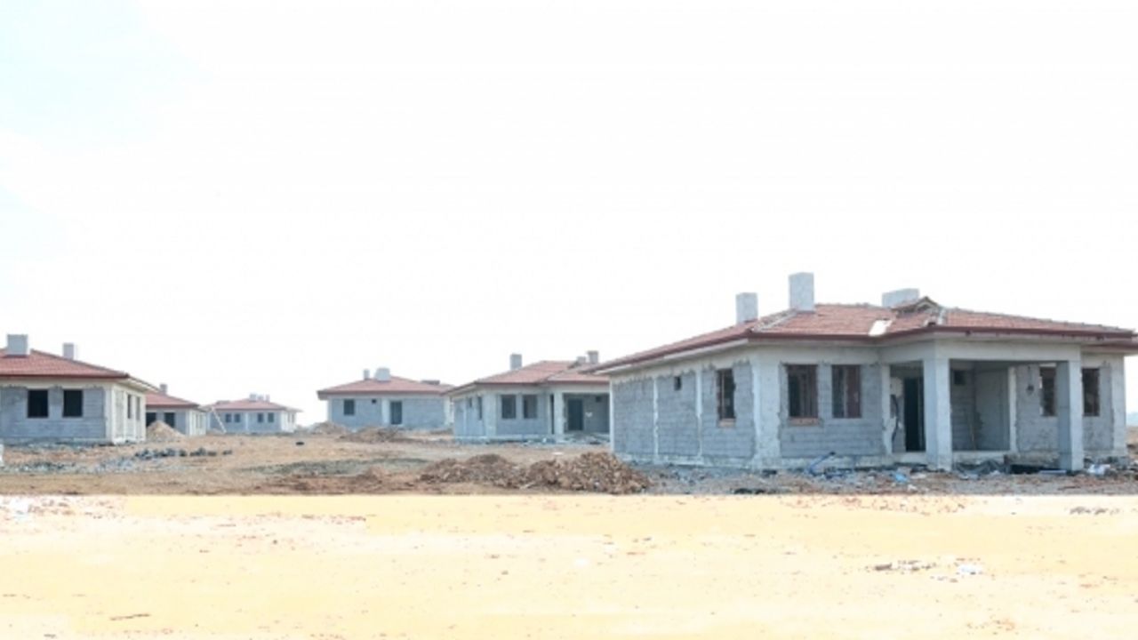 Malatya Kuşdoğan Mahallesi'ndeki 30 köy evinin yapımında sona yaklaşıldı