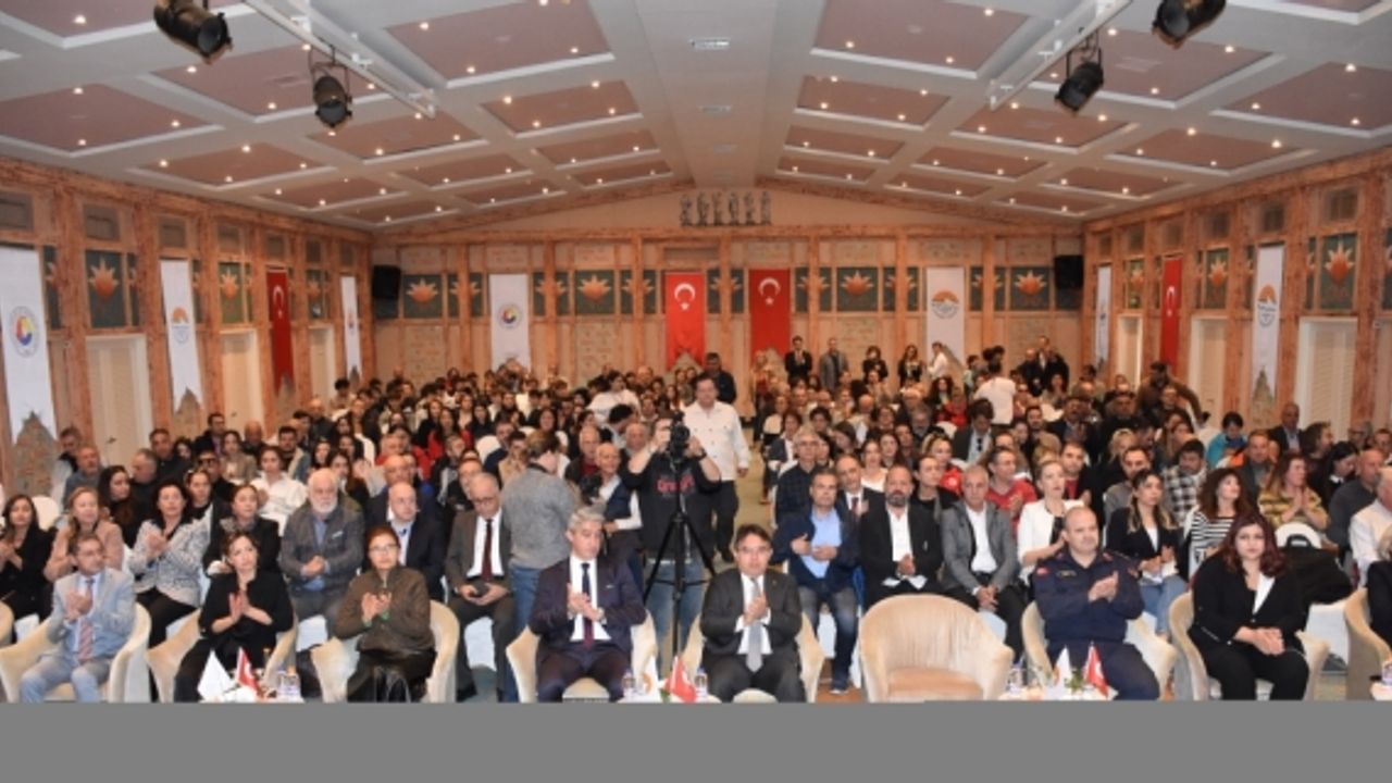 Marmaris'te "İklim Krizi ve Sürdürülebilir Turizm" paneli