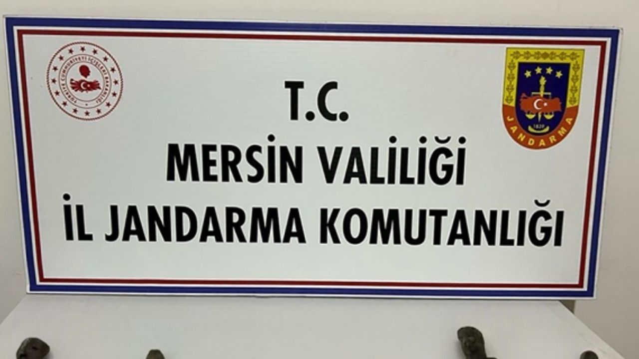 Mersin'de tarihi eser niteliğinde 6 obje ele geçirildi