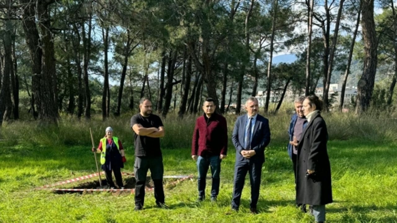 Kemer Kaymakamı Solmaz, Idyros Antik Kenti'ni gezdi
