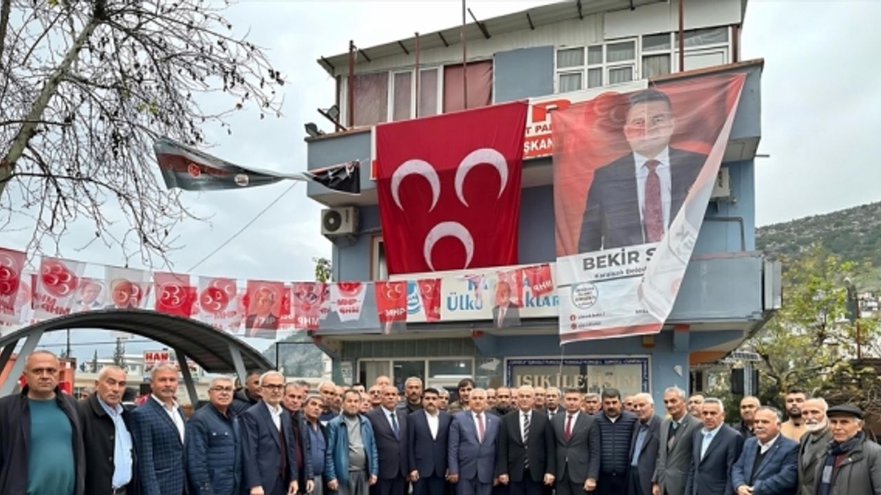 MHP Adana İl Başkanı Yusuf Kanlı, Karaisalı'da ziyaretlerde bulundu
