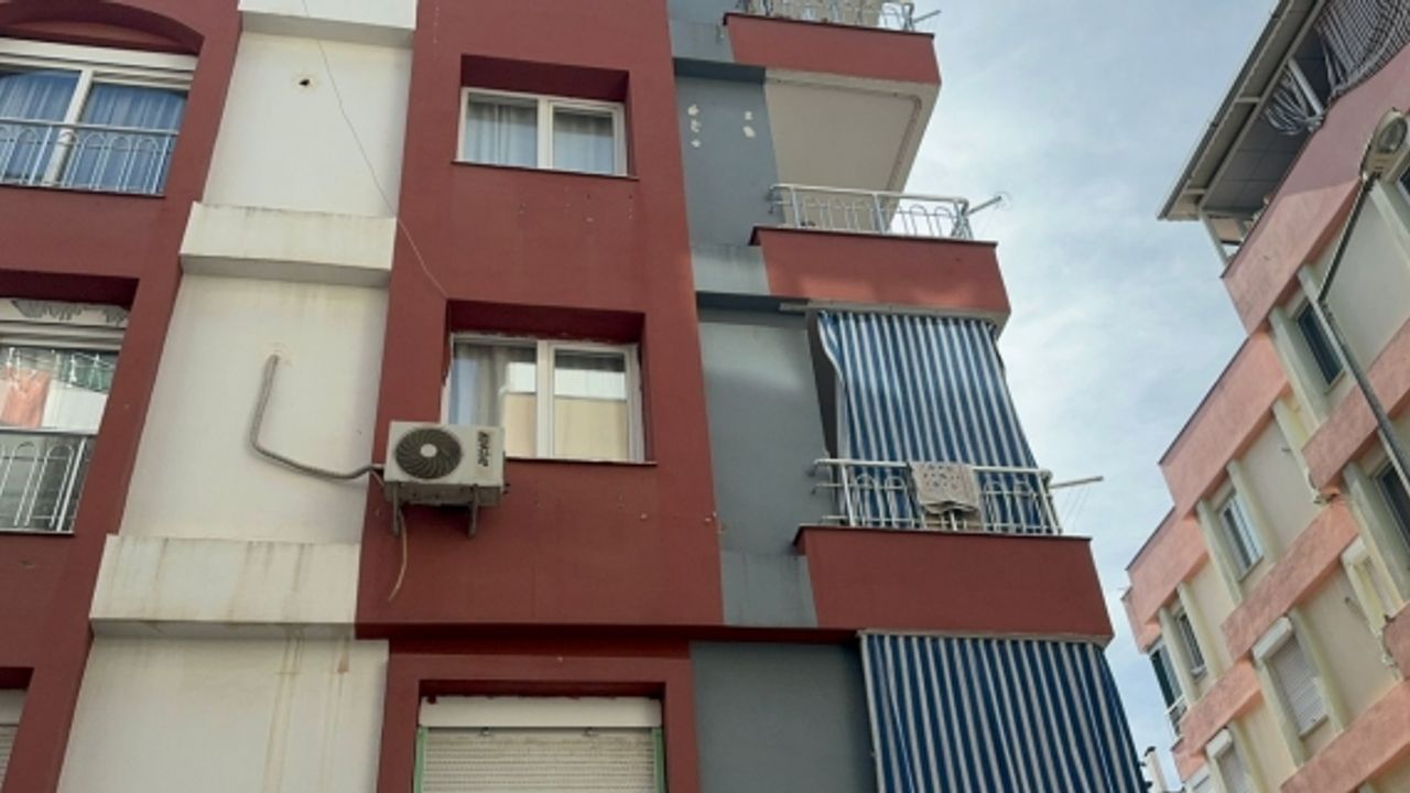 Antalya'da yabancı uyruklu kadın evinde ölü bulundu