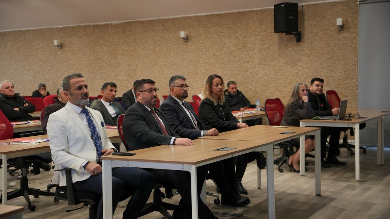 Isparta'da GençTek-Genç Bilişim Ekosistemi Çalıştayı başladı