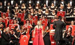 Adana'da ÇDSO ile MDOB'dan Cumhuriyet'in 100. yıl dönümüne özel konser
