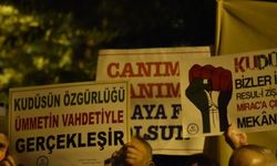 Adana'da Filistinlilere destek gösterisi yapıldı