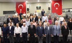 Adana'da "Kurtuluş Savaşı ve Milli Mücadelede Adana ve Atatürk" paneli düzenlendi