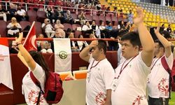 Adana'da özel gereksinimli bireyler "Dayanışma Oyunları"nda yarıştı