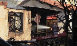 Antalya'da müstakil bir evde çıkan yangın söndürüldü