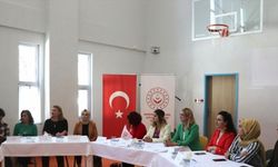 Burdur'da kız çocuklarına ilham veren buluşma düzenlendi