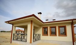 Depremin merkez üssü Elbistan'da 350 köy konutu teslimata hazır