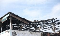 Mersin'de restoranda çıkan yangın söndürüldü