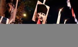 Antalya'da "Ata'ya Saygı Yürüyüşü" düzenlendi