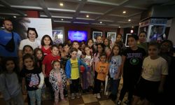 Antalya'da öğrenciler "Son Akşam Yemeği" filmini izledi