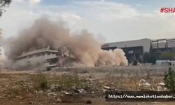 Kahramanmaraş’ta ağır hasarlı bina yıkıldı 
