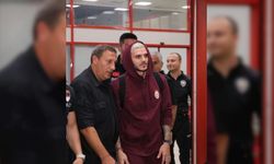Süper Lig'de Hatayspor ile karşılaşacak Galatasaray kafilesi Adana'ya geldi