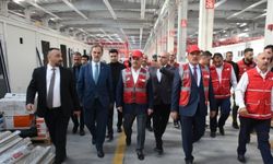 Türk Kızılay Genel Müdürü İbrahim Altan, Yapı Sistem Fabrikasını inceledi