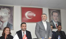 AK Parti Mersin Milletvekili Nebati, partisinin Tarsus İlçe Başkanlığını ziyaret etti