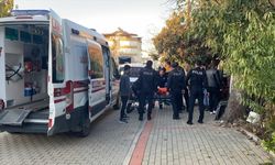Antalya'da elindeki tüfeğin kazaen ateş alması sonucu vurulan kadın yaralandı