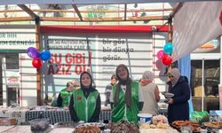 Burdur'da Gazze'ye destek için hayır çarşısı açıldı