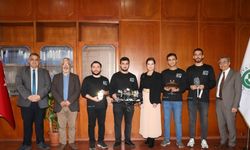 ÇÜ Rektörü Tuncel'e, 1.5 Adana AITO Sualtı Robot Takımı'ndan ziyaret