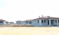 Malatya Kuşdoğan Mahallesi'ndeki 30 köy evinin yapımında sona yaklaşıldı