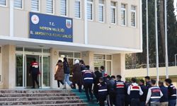 Mersin ve Gaziantep'te DEAŞ'a fon topladıkları iddiasıyla 9 şüpheli yakalandı