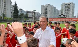 Muratpaşa Belediyesinden amatör spor kulüplerine destek