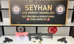 Adana'da ruhsatsız silah ve uyuşturucu bulunan evdeki 1 kişi tutuklandı
