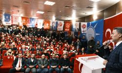 AK Parti'li Sever, Mut'ta aday tanıtım toplantısına katıldı