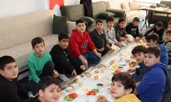 Finike Kaymakamı Çelik'ten, "Gençliğe Değer Ara Dönem Kampı"na ziyaret