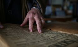 İskenderun gazetesi 77 yıldır yayın hayatını aile üyelerinin çalışmasıyla sürdürüyor