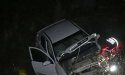 Malatya'da şarampole devrilen otomobildeki 4 kişi yaralandı