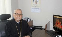 Mersin Rum Ortodoks Kilisesi Pederi Teymur, AA'nın "Yılın Kareleri"ni oyladı
