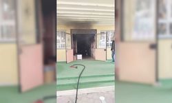 Adana'da anaokulunda yangın çıktı