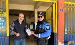 Anamur'da polis ekipleri, esnafı dolandırıcılığa karşı bilgilendirdi