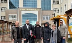 Burdur'da şiddet gördüğü iddiasıyla kocasını öldüren sanığın yargılanmasına devam edildi