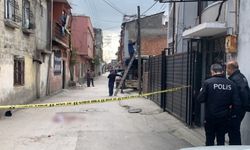 Adana'da bir kişi tartıştığı kızını bıçakla öldürdü