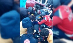 Malatya'da devrilen otomobildeki 4 kişi yaralandı